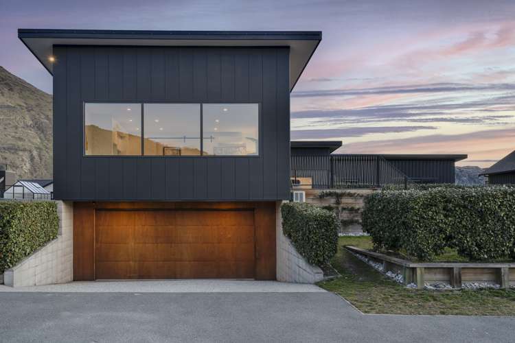 4 Sandford Terrace Lower Shotover_1