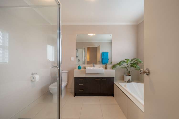 50 Topland Drive Flat Bush_20