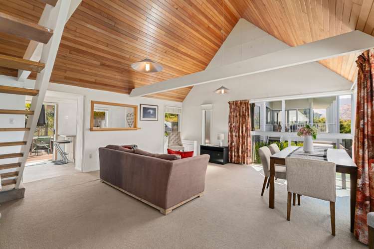 8 The Terrace Queenstown_8