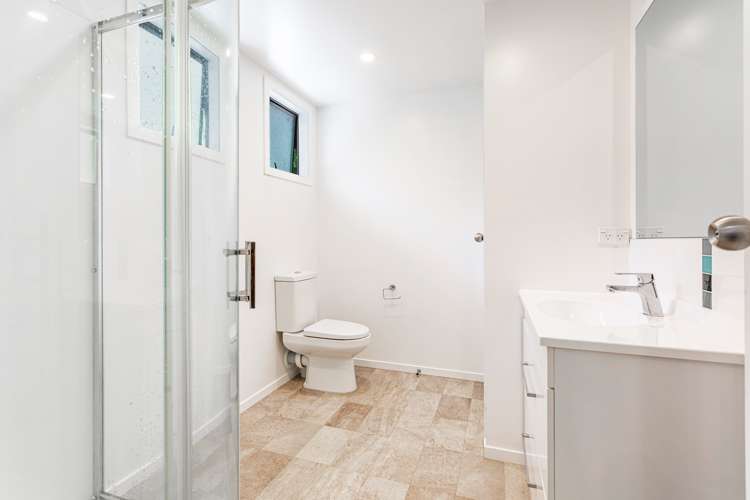 15b Jelas Road Red Beach_8