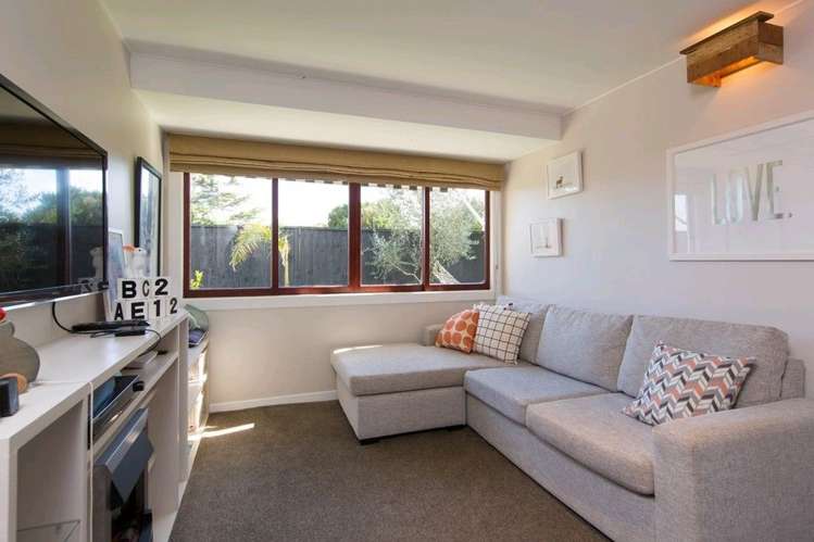 6 Meyrick Place Meadowbank_11