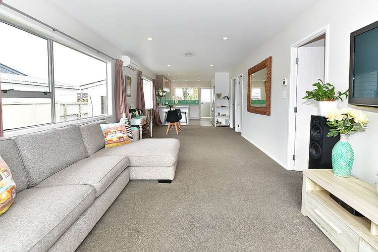 2/10 Nukumea Common Orewa_5