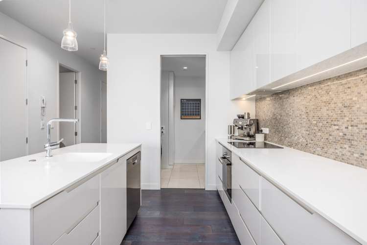 509 Green Lane West Epsom_13