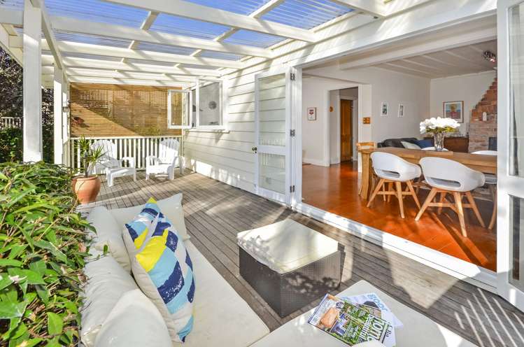 34 Ewen Alison Avenue Devonport_16