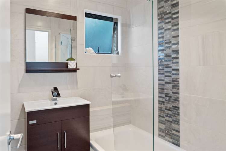 45b Onewa Road Northcote_13