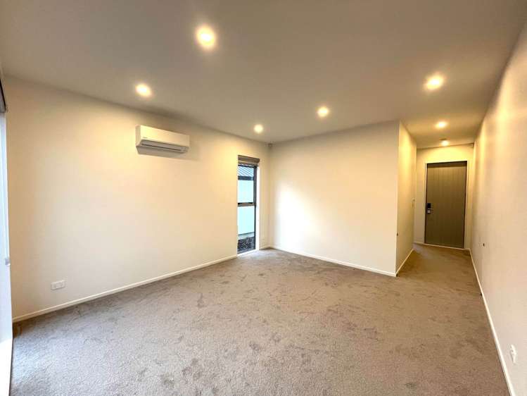 11 Puwha Street Massey_1