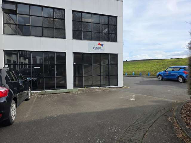 4 Market Grove Hutt Central_3