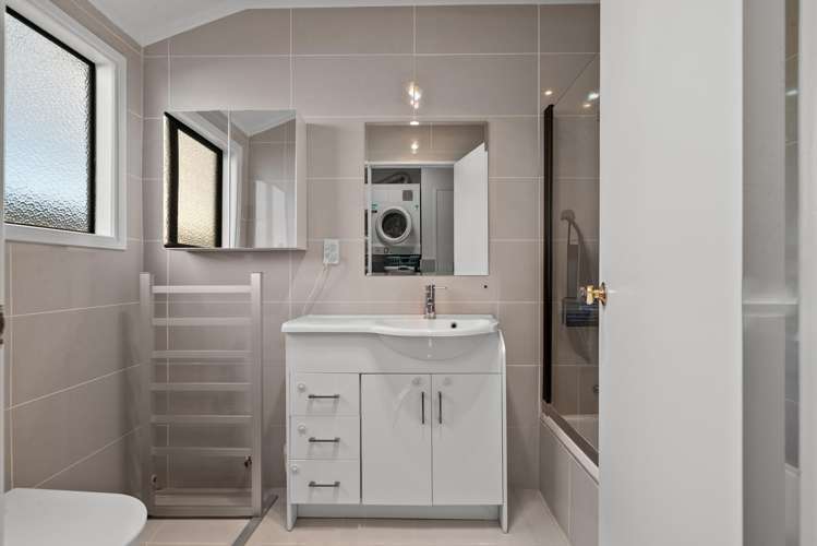 36a Rollerson Street Papakura_13