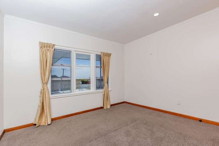 168 Titirangi Road New Lynn_7