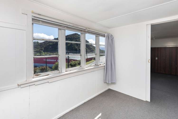 12 Smith Street Greymouth_10