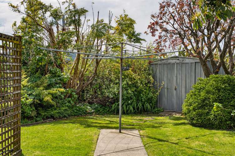 517 Gladstone Road Te Hapara_21