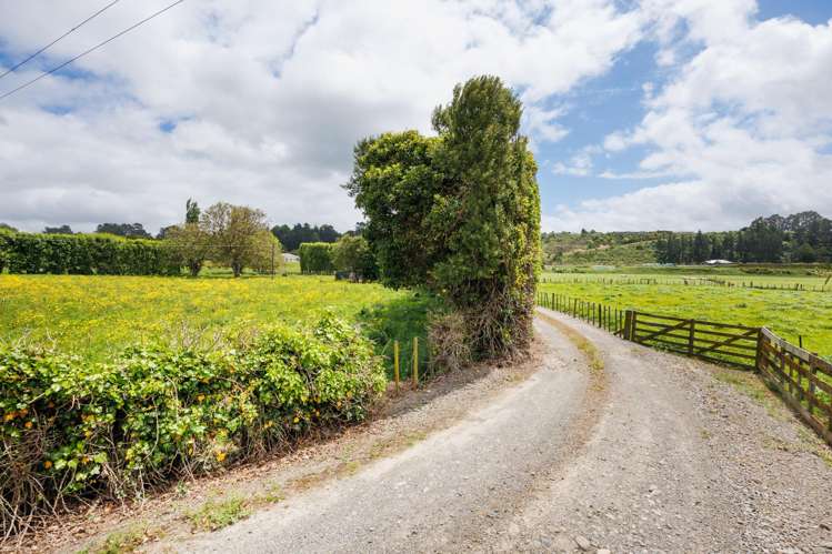 823 Napier Road Whakarongo_2