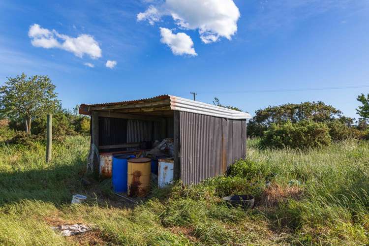 192 Yeomans Road Darfield_12