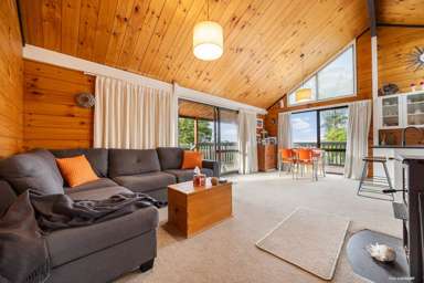 8 Clark And Denize Road_4
