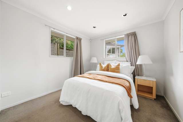 16A Fordyce Avenue Sunnyhills_3