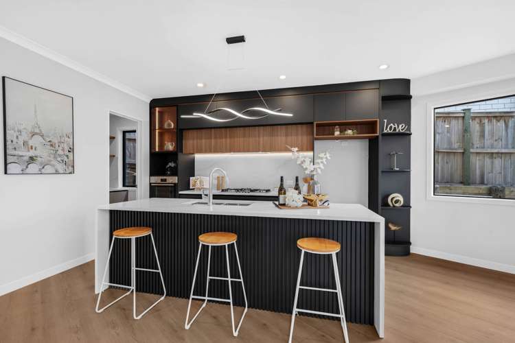 76b Koromeke Street Flat Bush_12