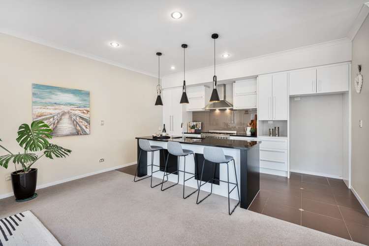 2 Bangla Place Massey_11