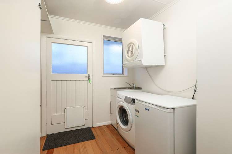 12 Taine Street North East Valley_15