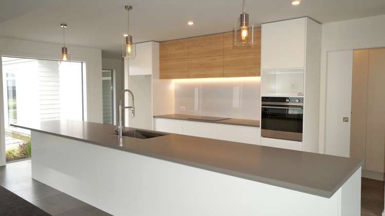 68 Stace Hopper Drive One Tree Point_5