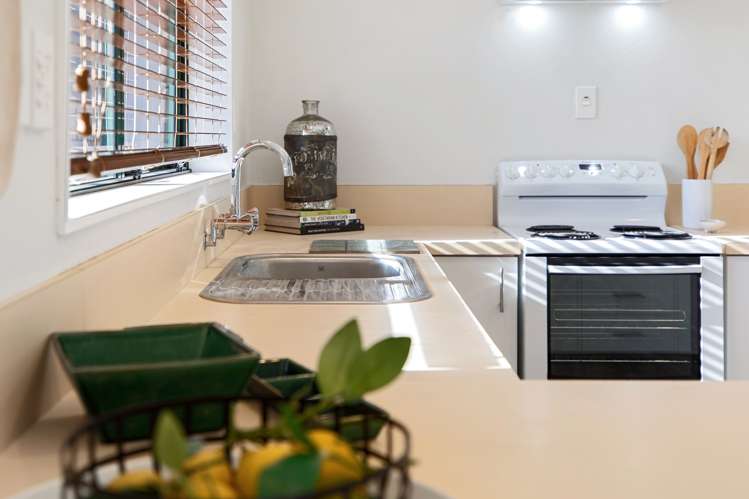 88 Evans Road Papamoa_16