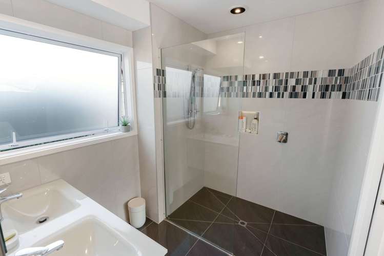 74 Penetaka Heights Pyes Pa_10