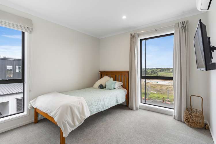 1 Hiwi Rakau Rise Westgate_16