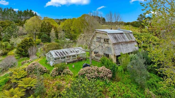 The unusual-looking home on Gibbons Road, in Kaiwaka, Kaipara, was the brainchild of Japanese professor Yoshimasa Sakurai, who died earlier this year aged 86. Photo / Supplied