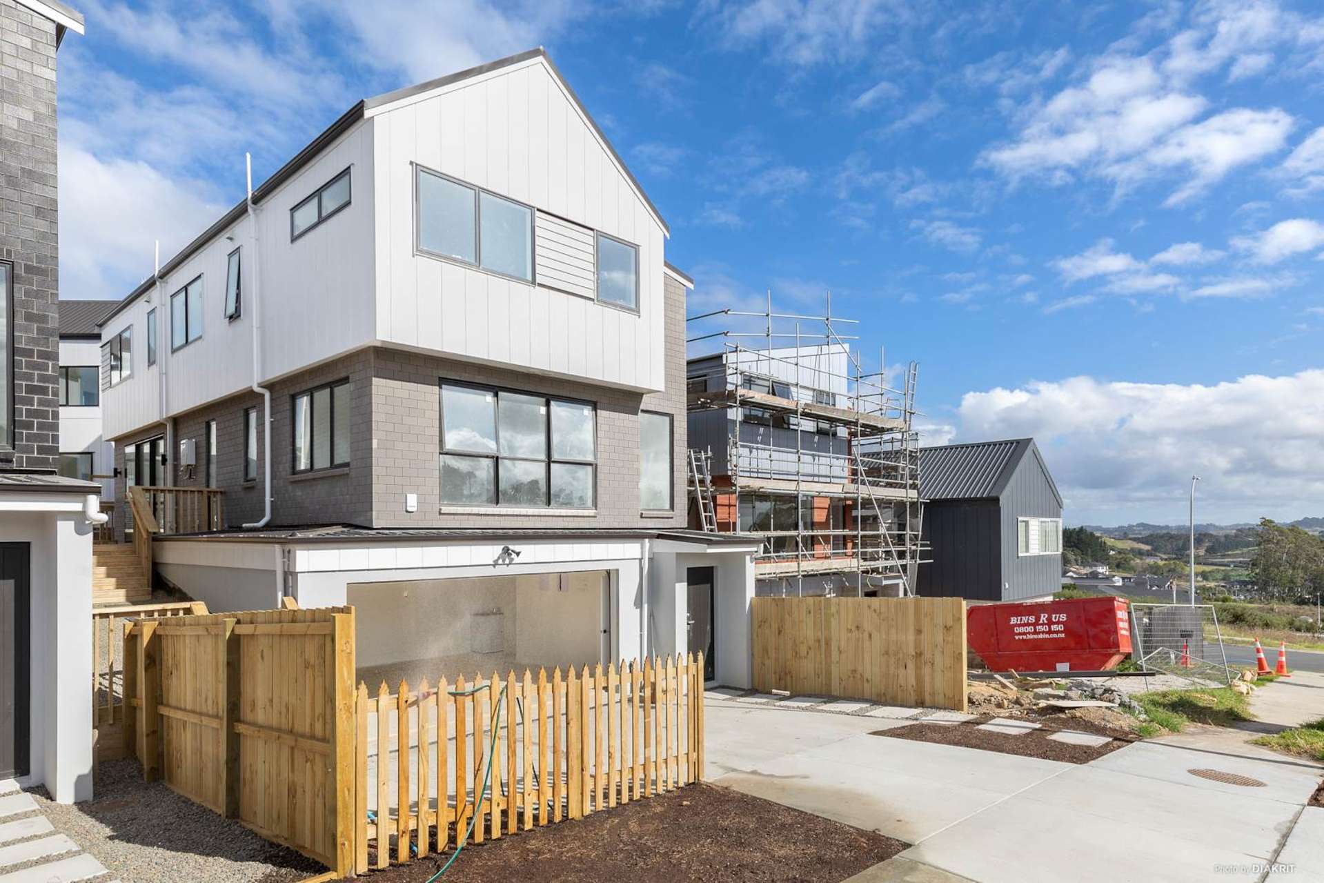 48 Celestial Crescent Orewa_0