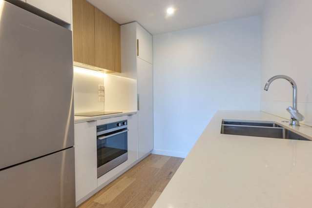 110/1 Kimiora Street Three Kings_4