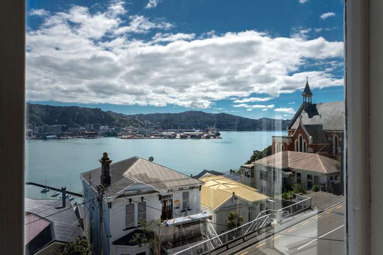 72 Hawker Street Mount Victoria_11