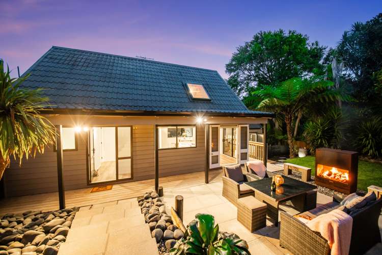 2/32 Patons Road Howick_7