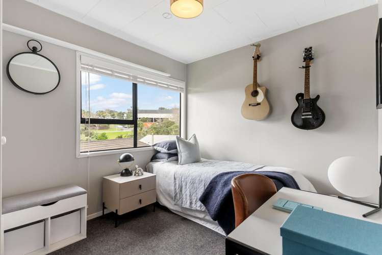 12 Landsdale Place Massey_12