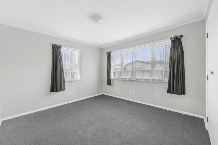 14 Dinwiddie Avenue Onekawa_9