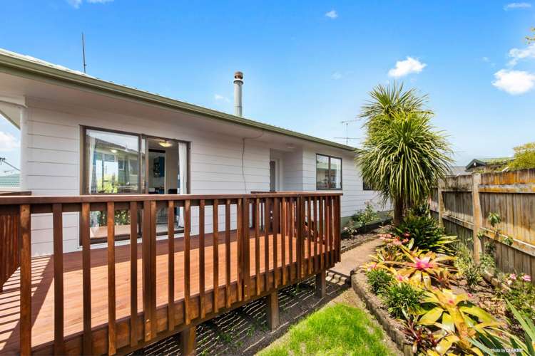 7 Patrice Place Massey_12