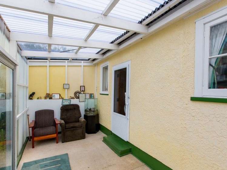 16 Robert Street Marton_17