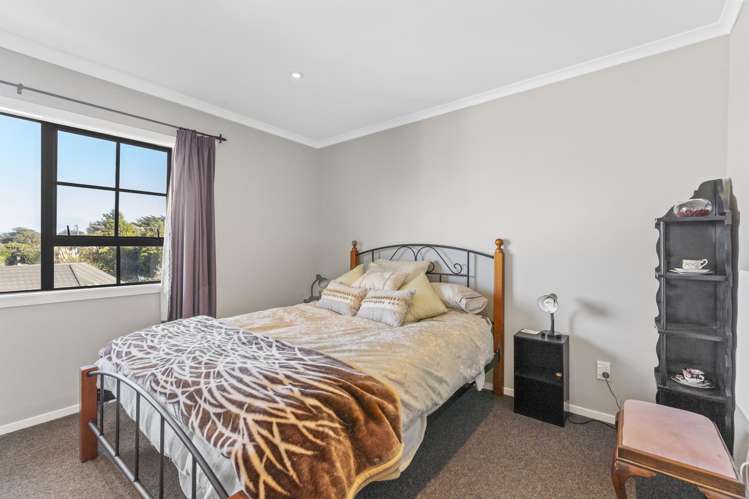 8 Arnold Grove Paraparaumu Beach_6