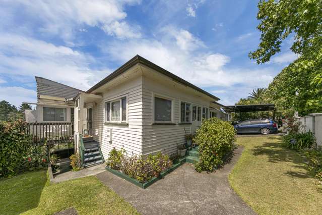 1066 Great North Road Point Chevalier_1