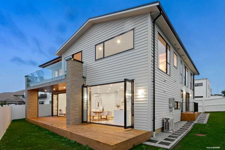 10 Awakirihi Close Shamrock Park_1