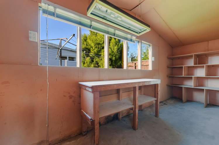 48 Farnham Drive Richmond_22