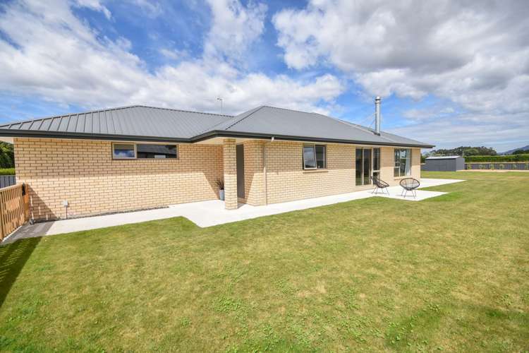 109 Formby Street Outram_17