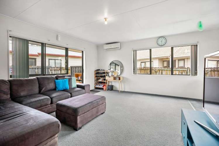 12 Kentucky Crescent Nawton_5