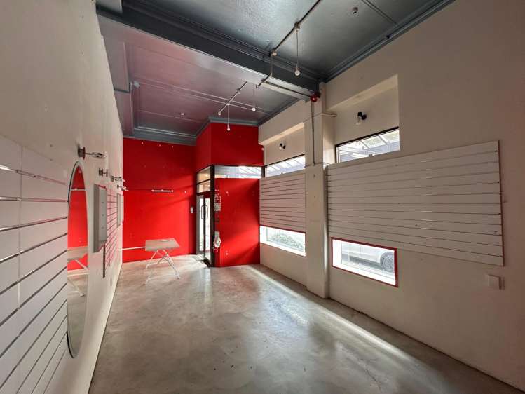 Ground/137 Alexandra Street Hamilton Central_1