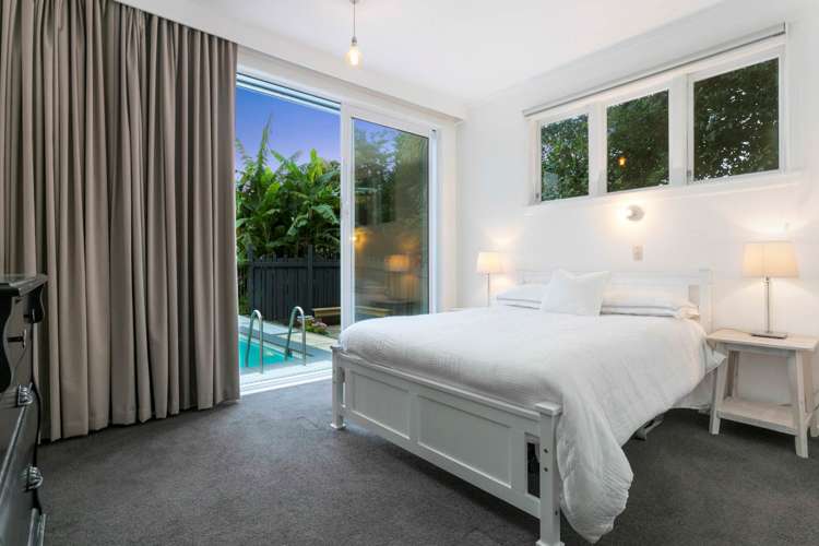 216 Onewa Road Birkenhead_5