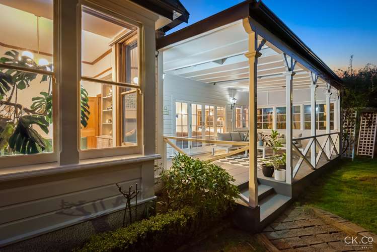 2 Barton Road Heretaunga_23