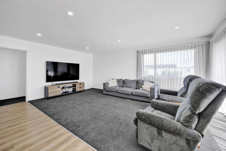 35 County Drive Hawera_10