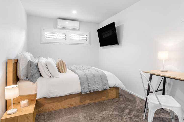 1/4 Lynch Street Point Chevalier_14