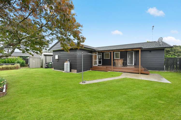 39 Sheridan Crescent Cambridge_16