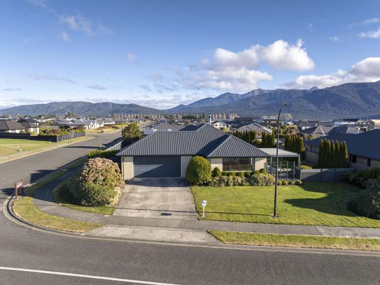 21 South Arm Drive Te Anau_34