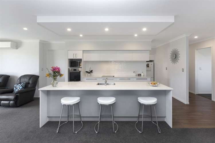 89 Beachvale Drive_3