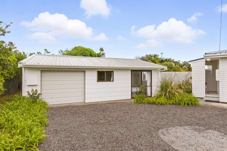 5 Norna Grove Waikawa Beach_19
